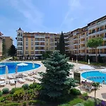 公寓 Royal Sun 阳光海滩