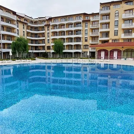 Апартаменти Royal Sun *